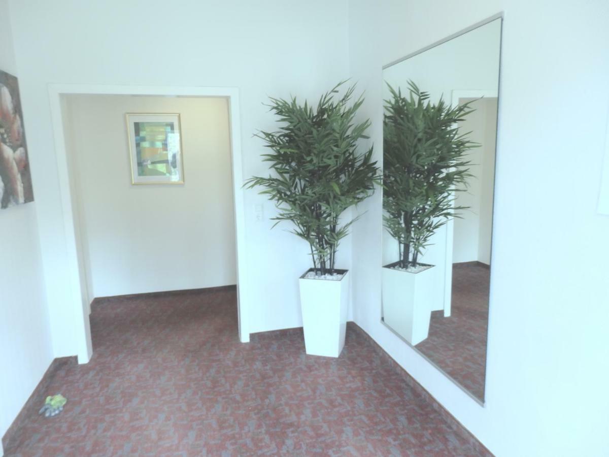 Zur Saale Weissenfels Exterior foto