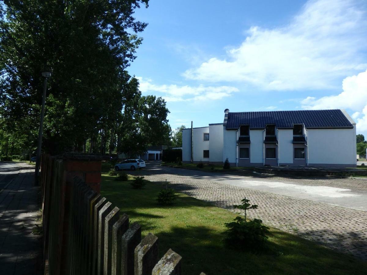 Zur Saale Weissenfels Exterior foto