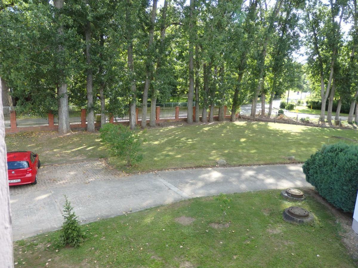 Zur Saale Weissenfels Exterior foto