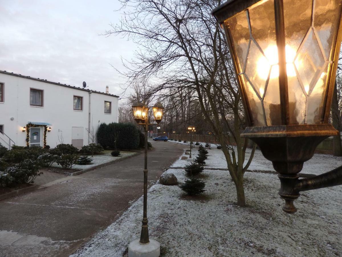 Zur Saale Weissenfels Exterior foto