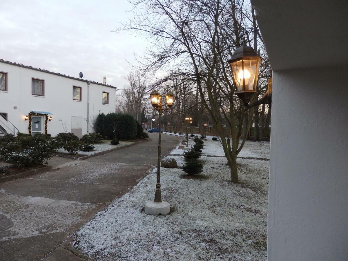 Zur Saale Weissenfels Exterior foto