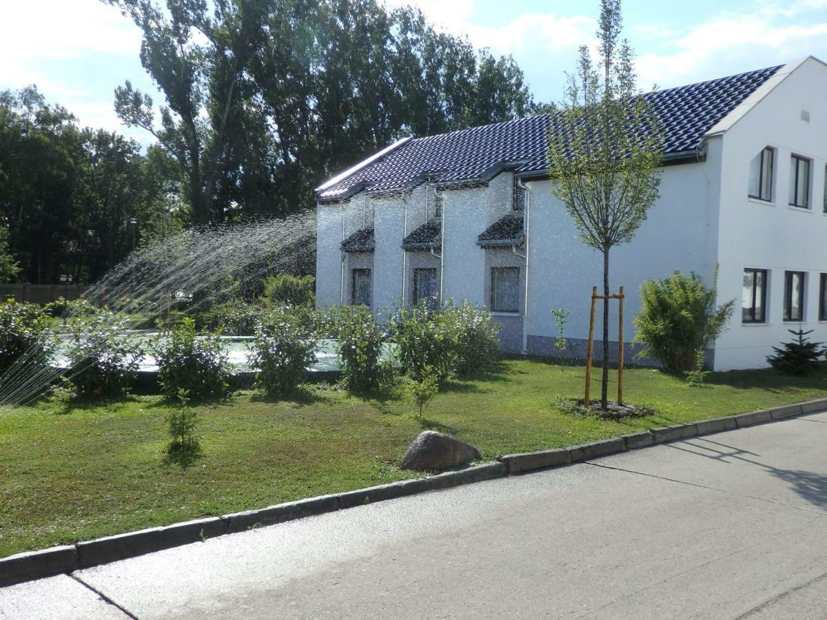 Zur Saale Weissenfels Exterior foto